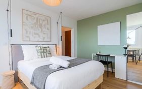 Lille Hellemmes - Nice Studio With Parking !